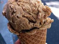 メルボルンのアイスクリーム屋「black velvet」