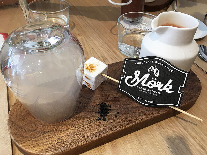 メルボルンのカフェ「Mörk Chocolate」