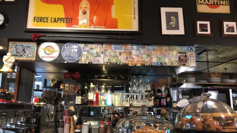 ロイヤルアーケードにあるカジュアルイタリアンカフェ「Caffe E Torta」